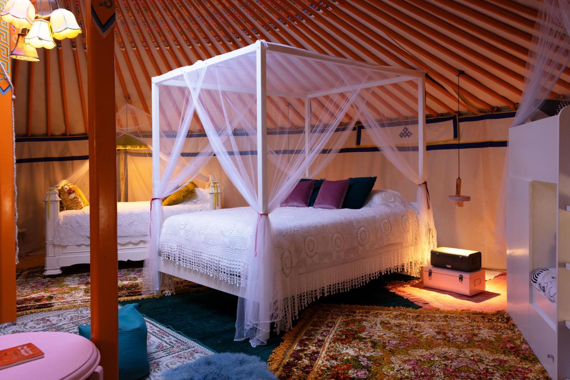 L Ost In Sensations -Hebergements Insolites Et Suites De Luxe Spa Sauna Piscine Foret Marcenais المظهر الخارجي الصورة